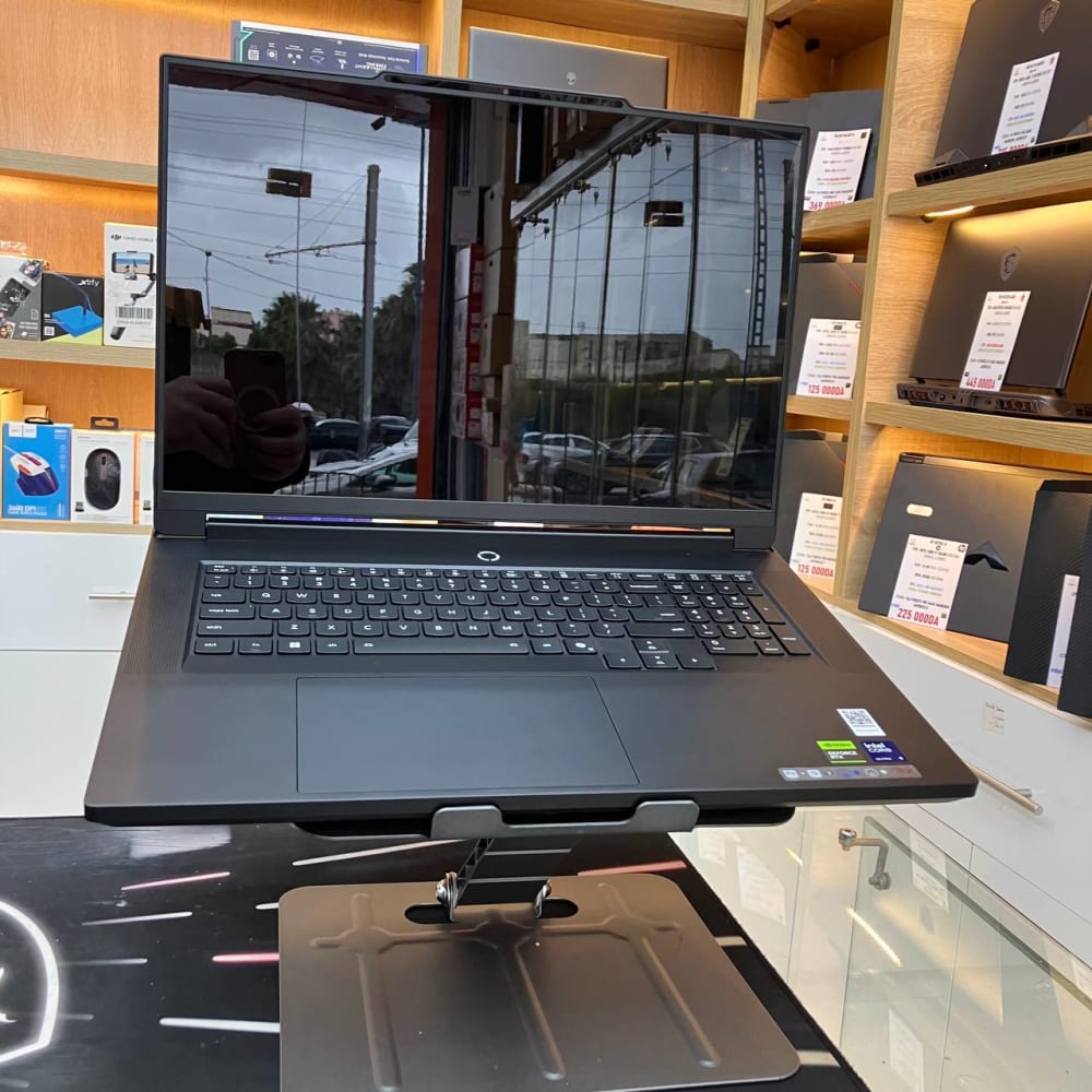 LENOVO LENOVO LEGION 9I GEN10 ULTRA9 275HX 32GB 1TB RTX5090 24GB 18 4K 240HZ - LAPTOP vue 2