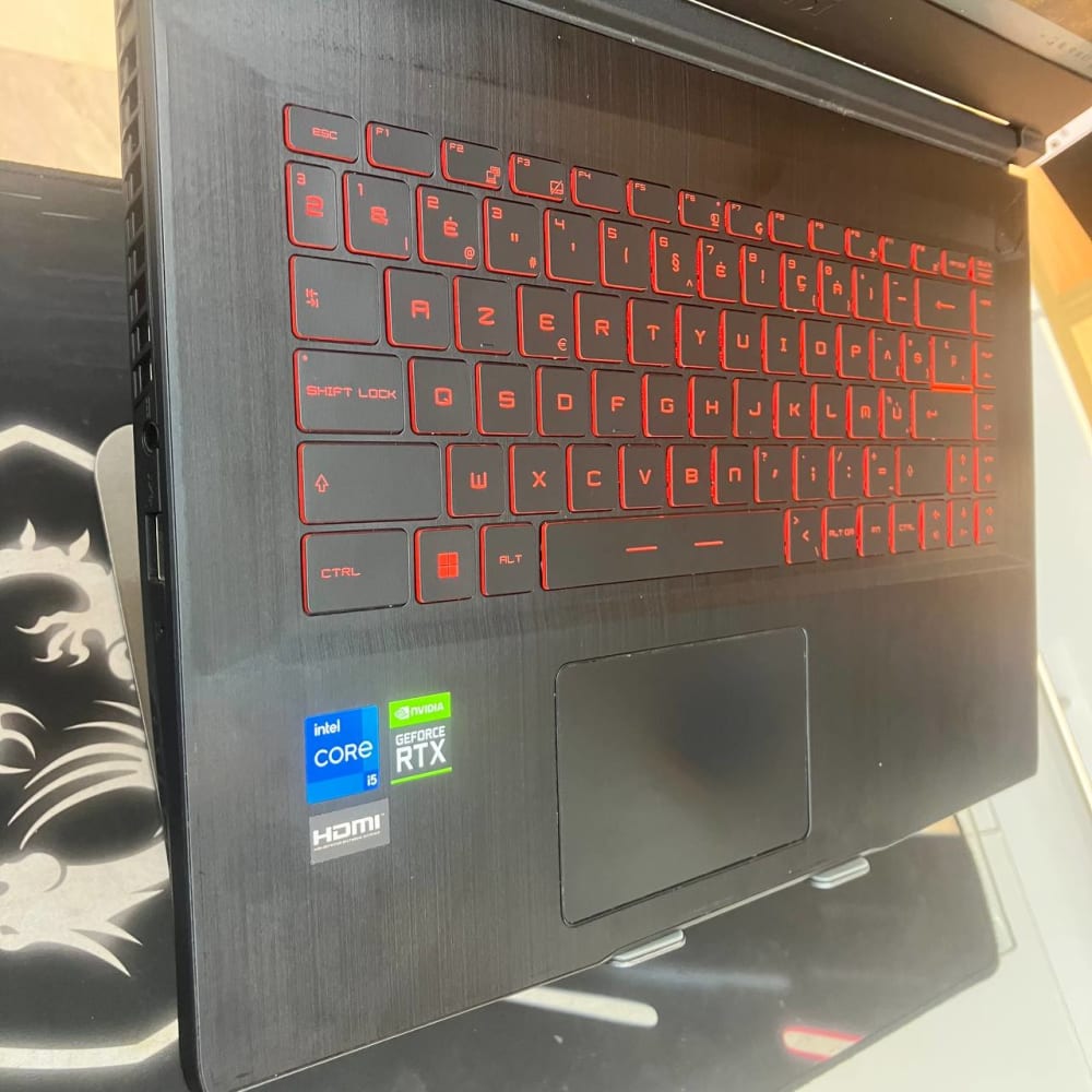 MSI MSI GF63 THIN CORE I5 11400H 16GB 512SSD RTX 3050TI 4GBVRAM 16 FHD 144H - LAPTOP GAMER vue 3