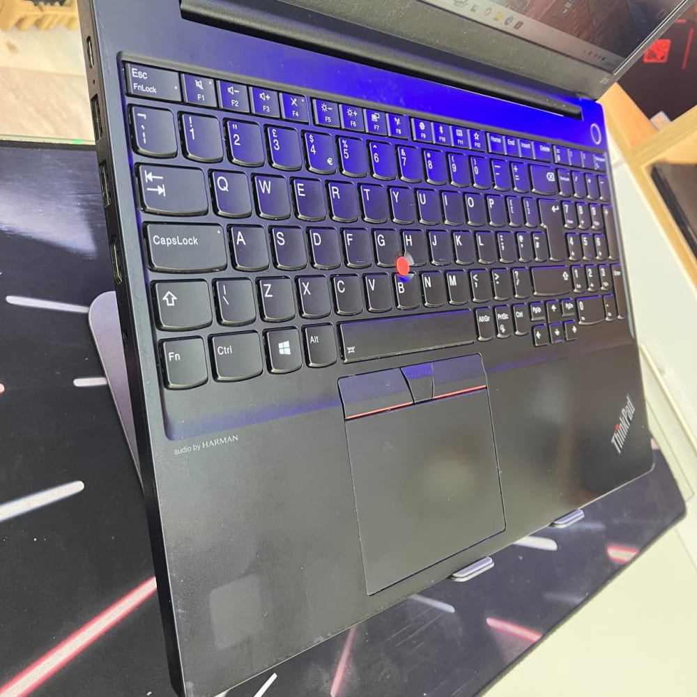 LENOVO LENOVO THINKPAD E15 I7 10510U 8GB 256SSD 15.6 FHD - LAPTOP vue 3