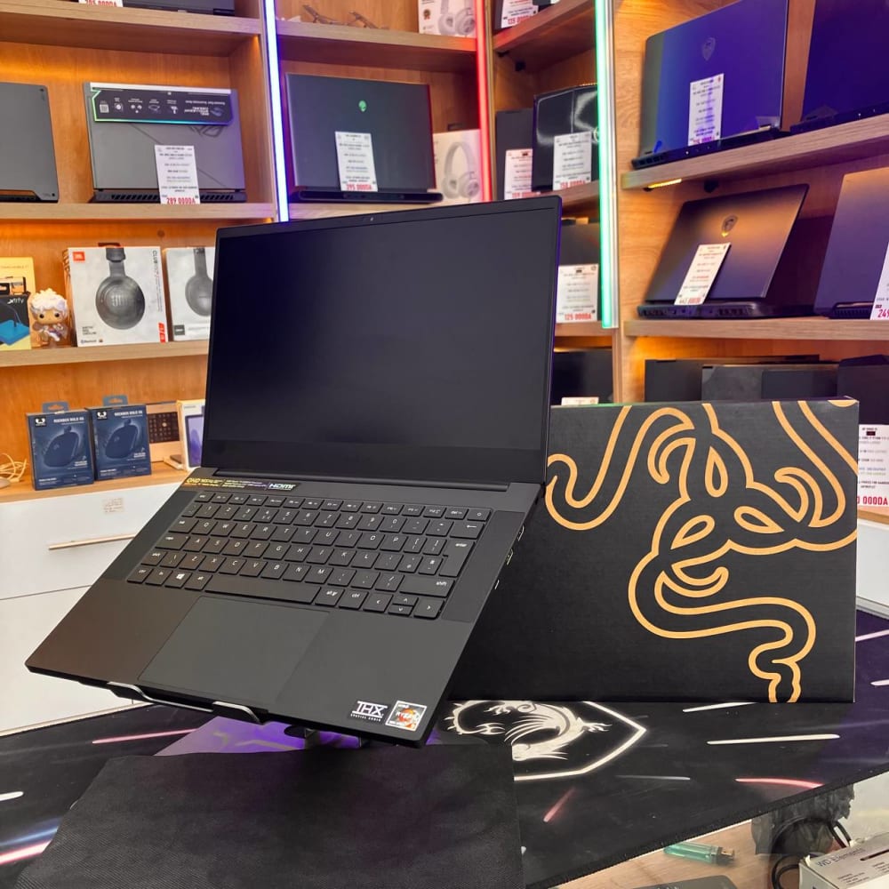 RAZER RAZER BLADE 14 RYZEN 9 5900HX 16GB 1TB SSD RTX3080 8GBVRAM 14 QHD 165HZ - LAPTOP