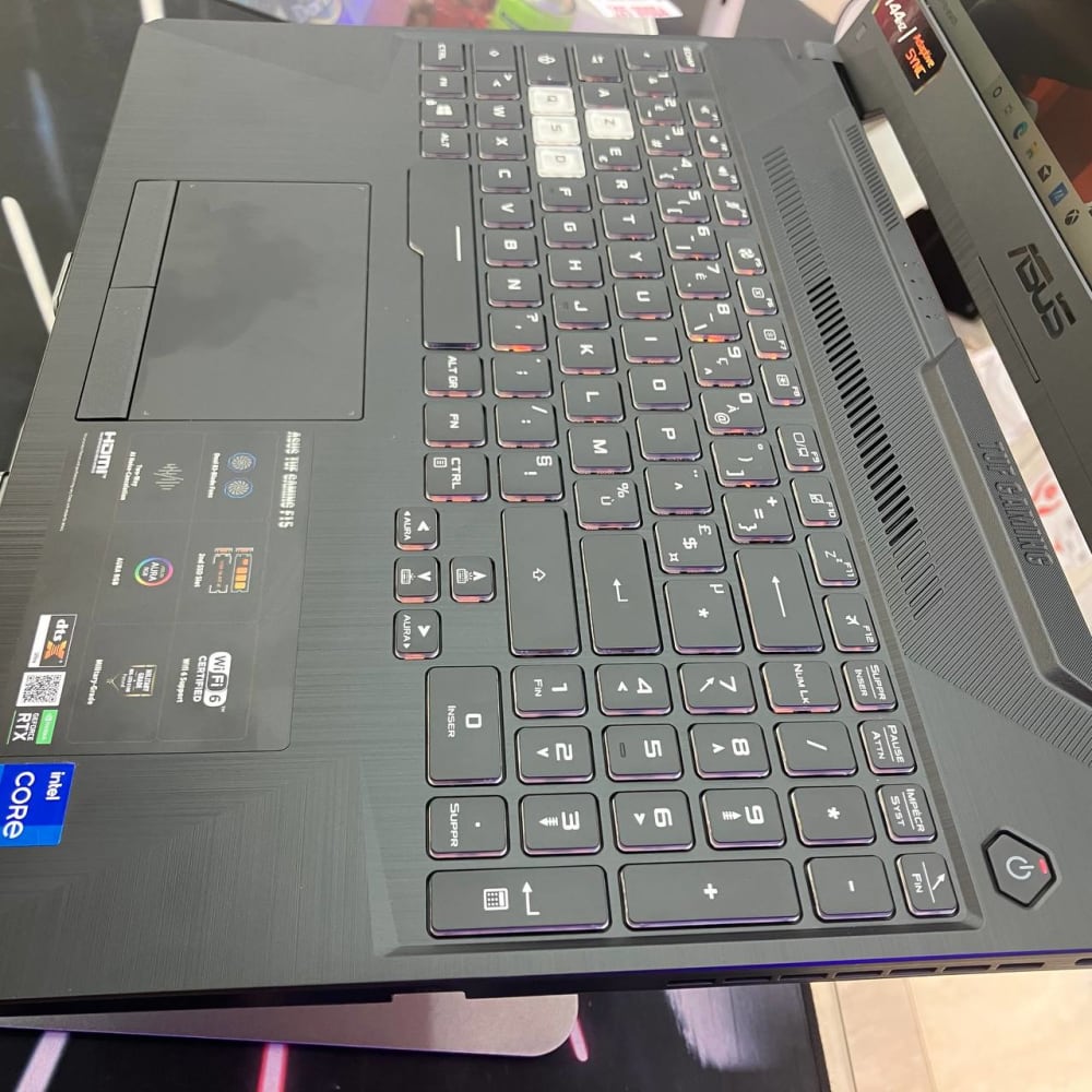 ASUS ASUS TUF GAMING F15 CORE I7 11800H 16GB 512SSD RTX3050 4GBVRAM 15.6 FHD 144HZ - LAPTOP vue 5