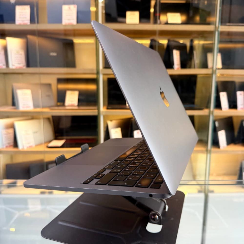 MACBOOK MACBOOK PRO 2020 APPLE M1 16GB 512GB SSD 13.3 2K CYCLE 650 - LAPTOP vue 3