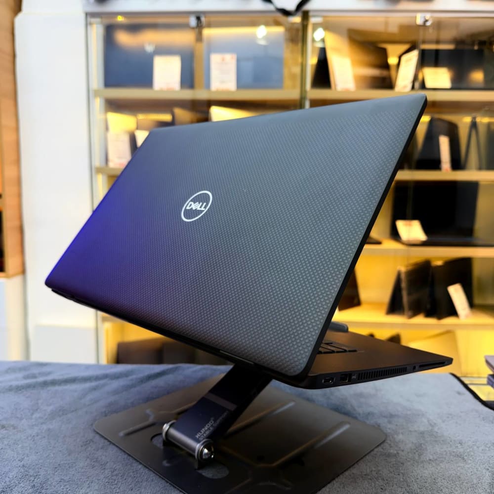 DELL DELL LATITUDE 7530 I7 1265U 32GB 512SSD 15.6' FHD TACTILE - LAPTOP vue 4