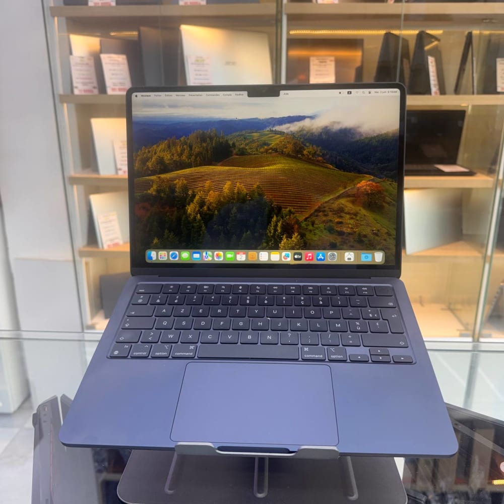 MACBOOK MACBOOK AIR M2 APPLE M2 CHIP 8GB 256GB SSD 13' 2K CYCLE 33 - LAPTOP vue 3