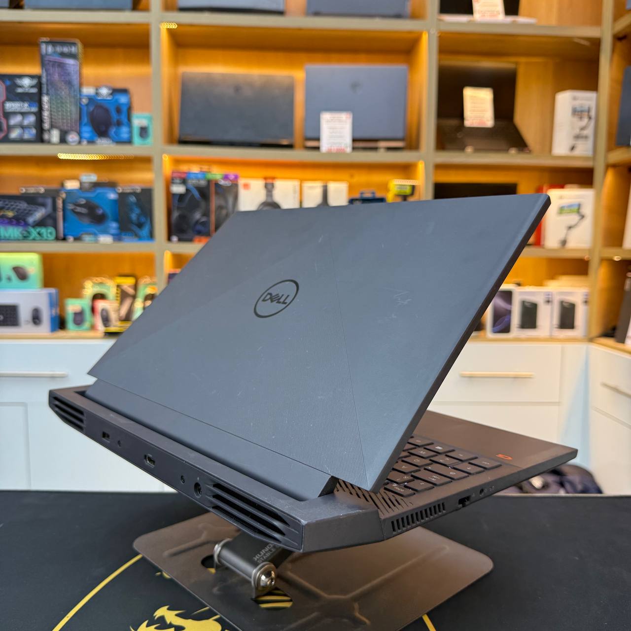 DELL DELL G15 I5 10500H NVIDIA GTX 1650 16GB RAM 512GB SSD ECRAN FHD 120HZ - LAPTOP vue 6