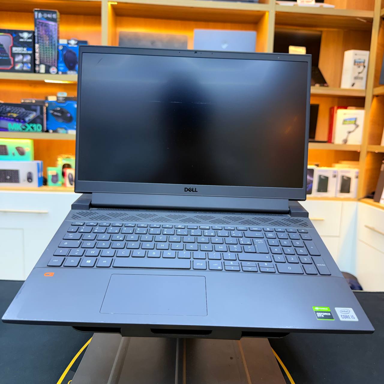 DELL DELL G15 I5 10500H NVIDIA GTX 1650 16GB RAM 512GB SSD ECRAN FHD 120HZ - LAPTOP vue 10