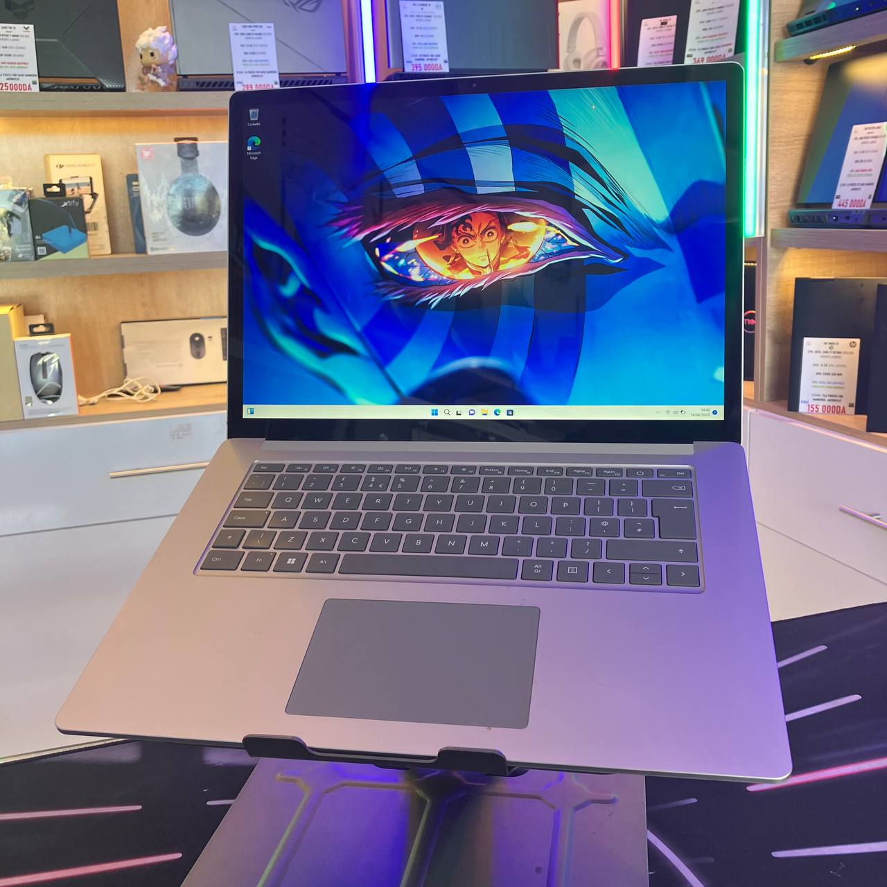  MICROSOFT SURFACE LAPTOP 3 CORE I7 1065G7 16GB 256SSD 15.6 3K TACTILE - LAPTOP vue 2