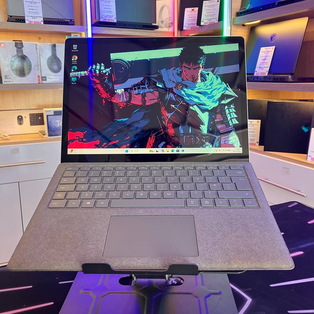  MICROSOFT SURFACE  MICROSOFT SURFACE LAPTOP2 CORE I5 8350U 8GB 128SSD 12.5 2K TACTILE - LAPTOP vue 2