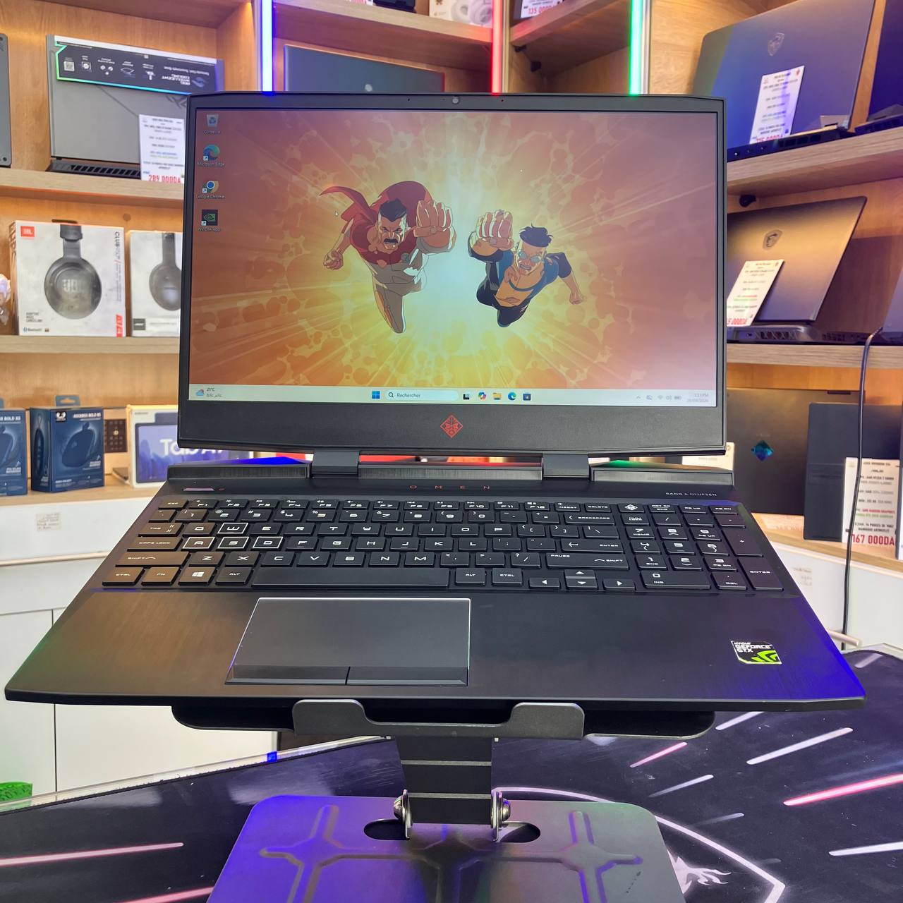 HP  HP OMEN I7 8750H 16GB 512SSD GTX1060 6GBVRAM 15.6 FHD - LAPTOP vue 2