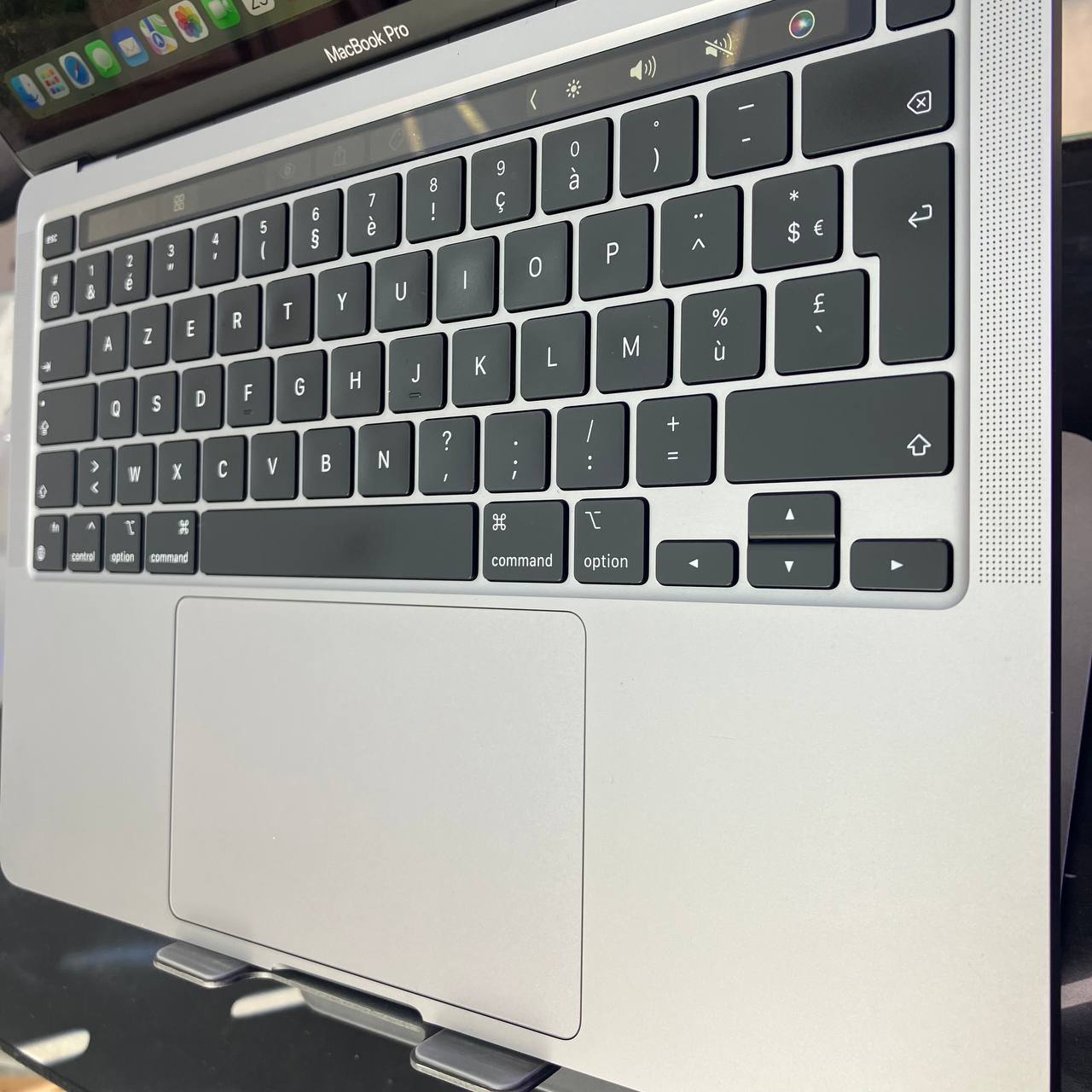 MACBOOK  MACBOOK PRO 2022 APPLE M2 16GB 512SSD CYCLE 27 13.3 (2560X1600) - LAPTOP vue 5
