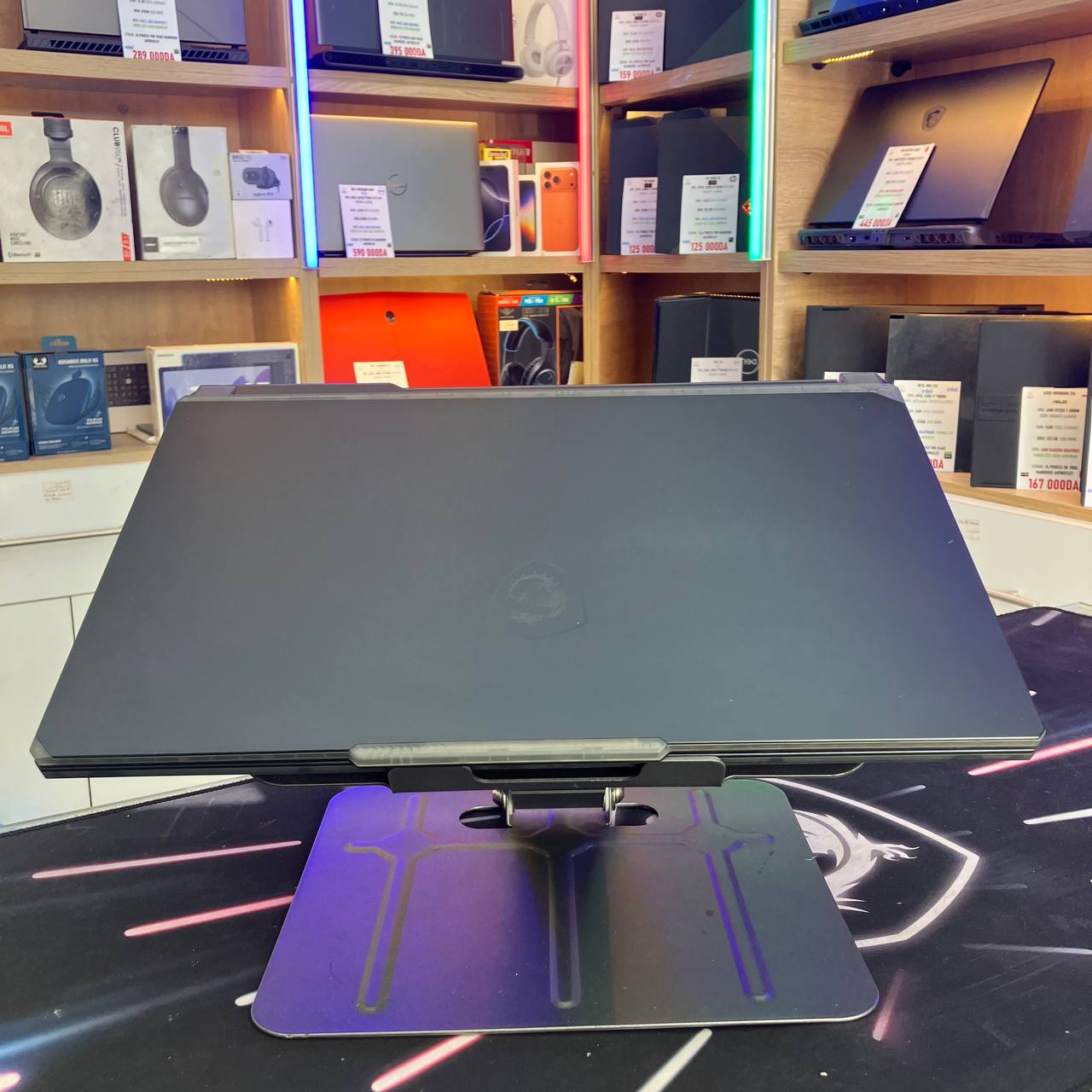 MSI MSI CYBORG 15 A13V CORE I5 13420H 16GB 512SSD RTX4060 8GBVRAM 15.6 FHD 144HZ - LAPTOP vue 5