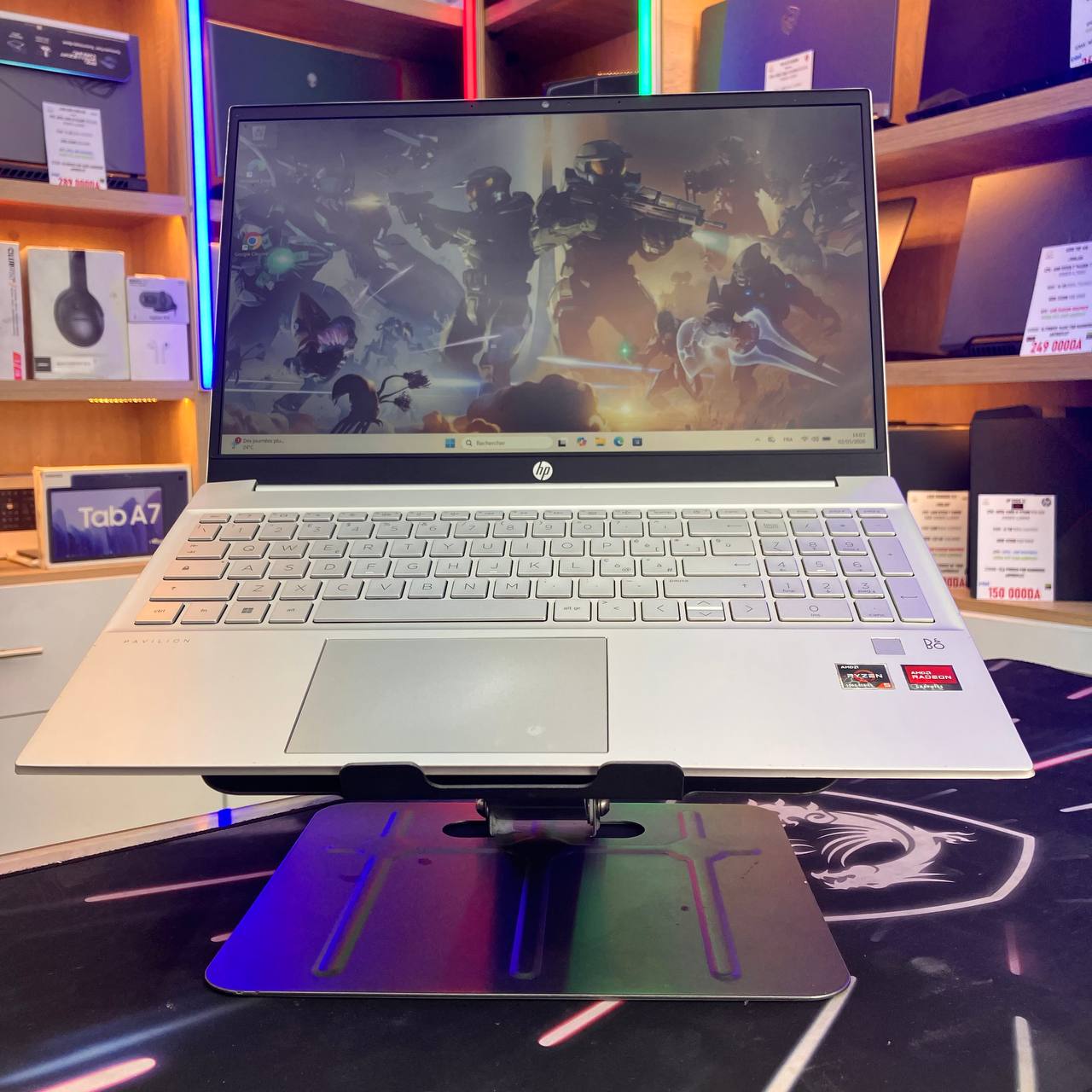 HP  HP PAVILION 15 RYZEN 5 5500U 8GB 512SSD 15.6FHD - LAPTOP vue 2