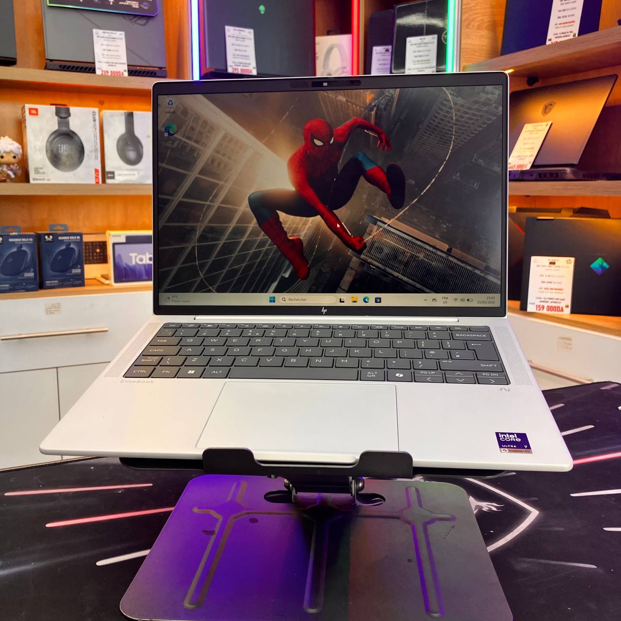 HP HP ELITEBOOK X G1i 14 ULTRA 7 268V 32GB 512SSD 14 FHD+ - LAPTOP vue 2