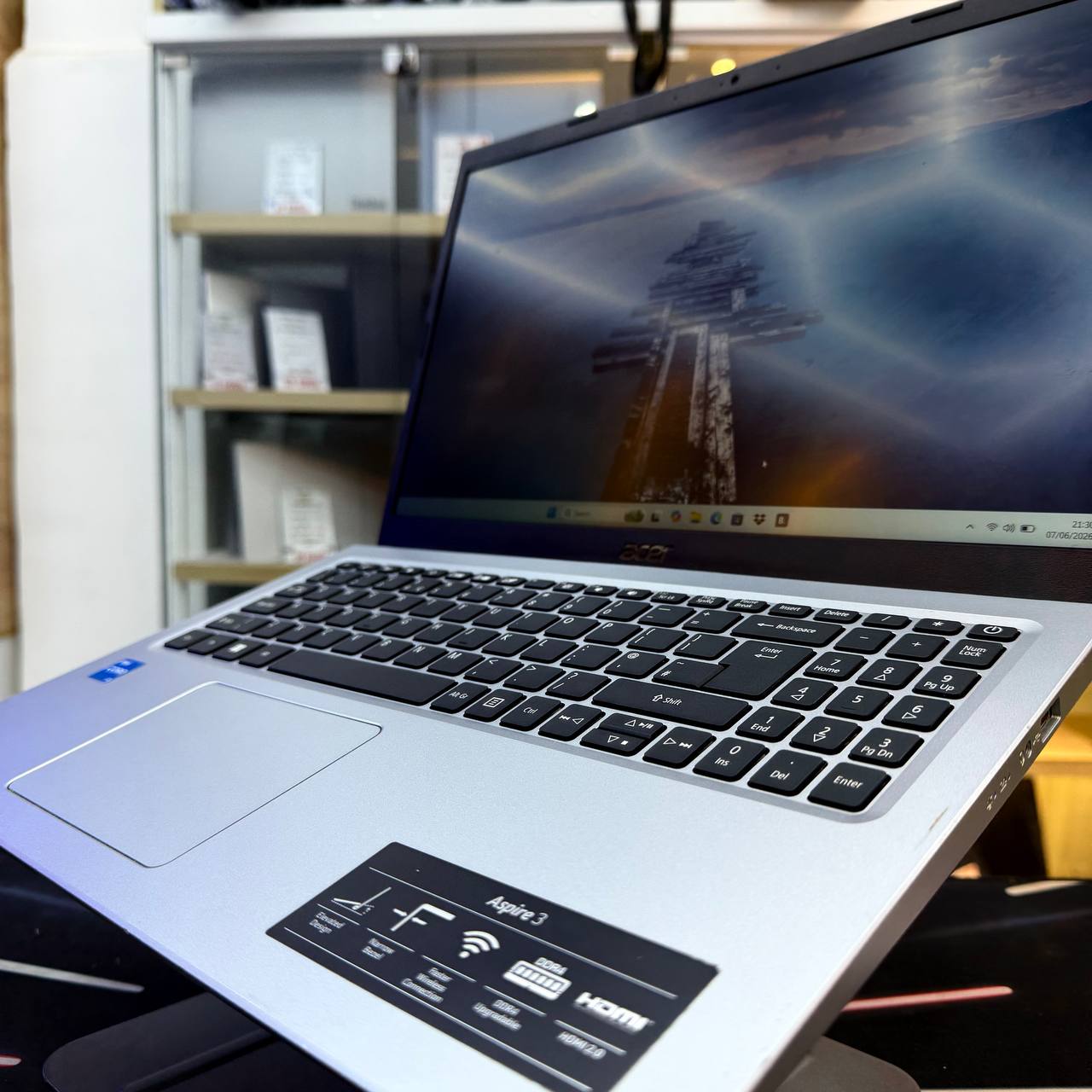 ACER  ACER ASPIRE 3 INTEL CORE I3 1115G4 8GB 256GB SSD 15' FHD - LAPTOP vue 2