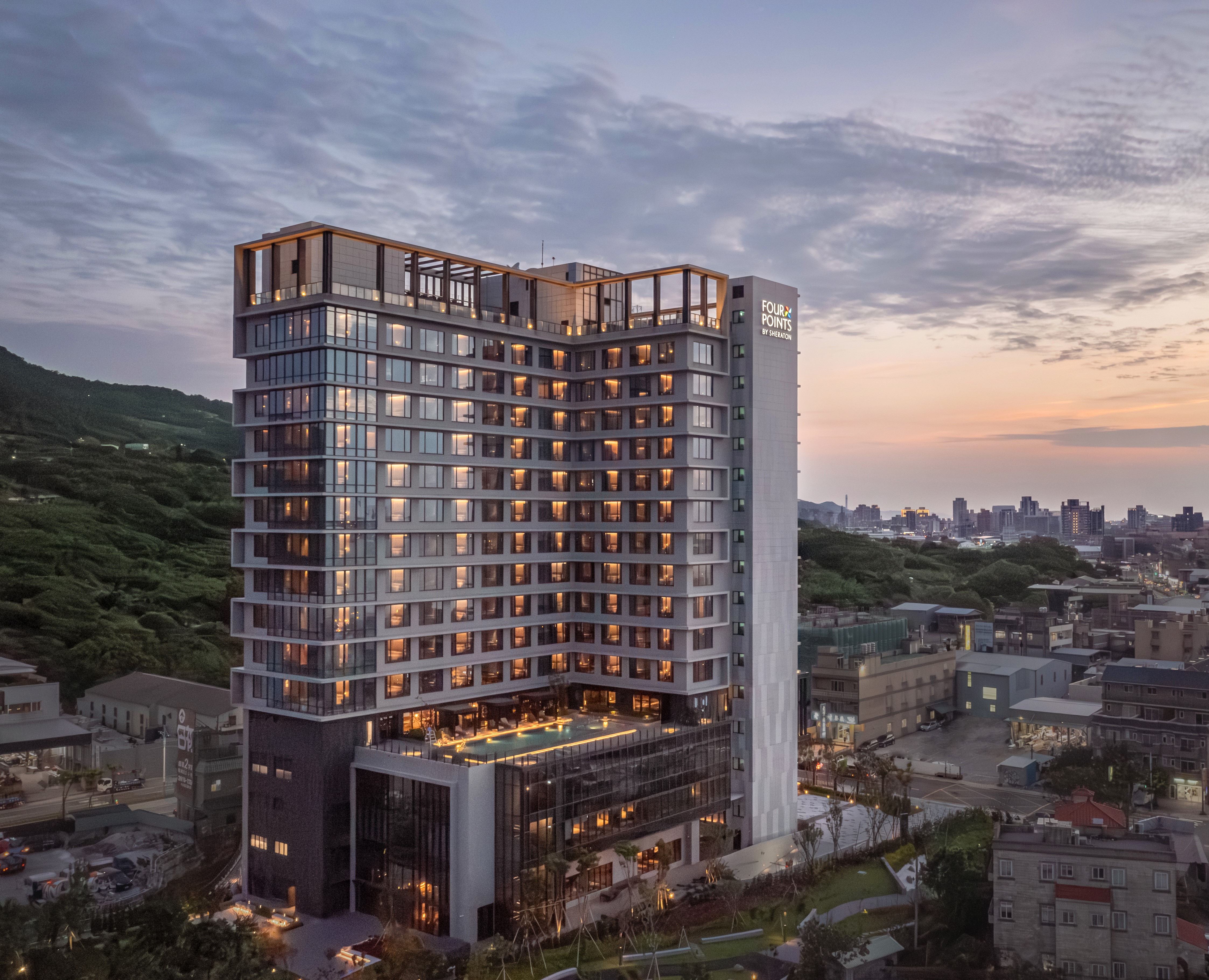 八里福朋喜來登