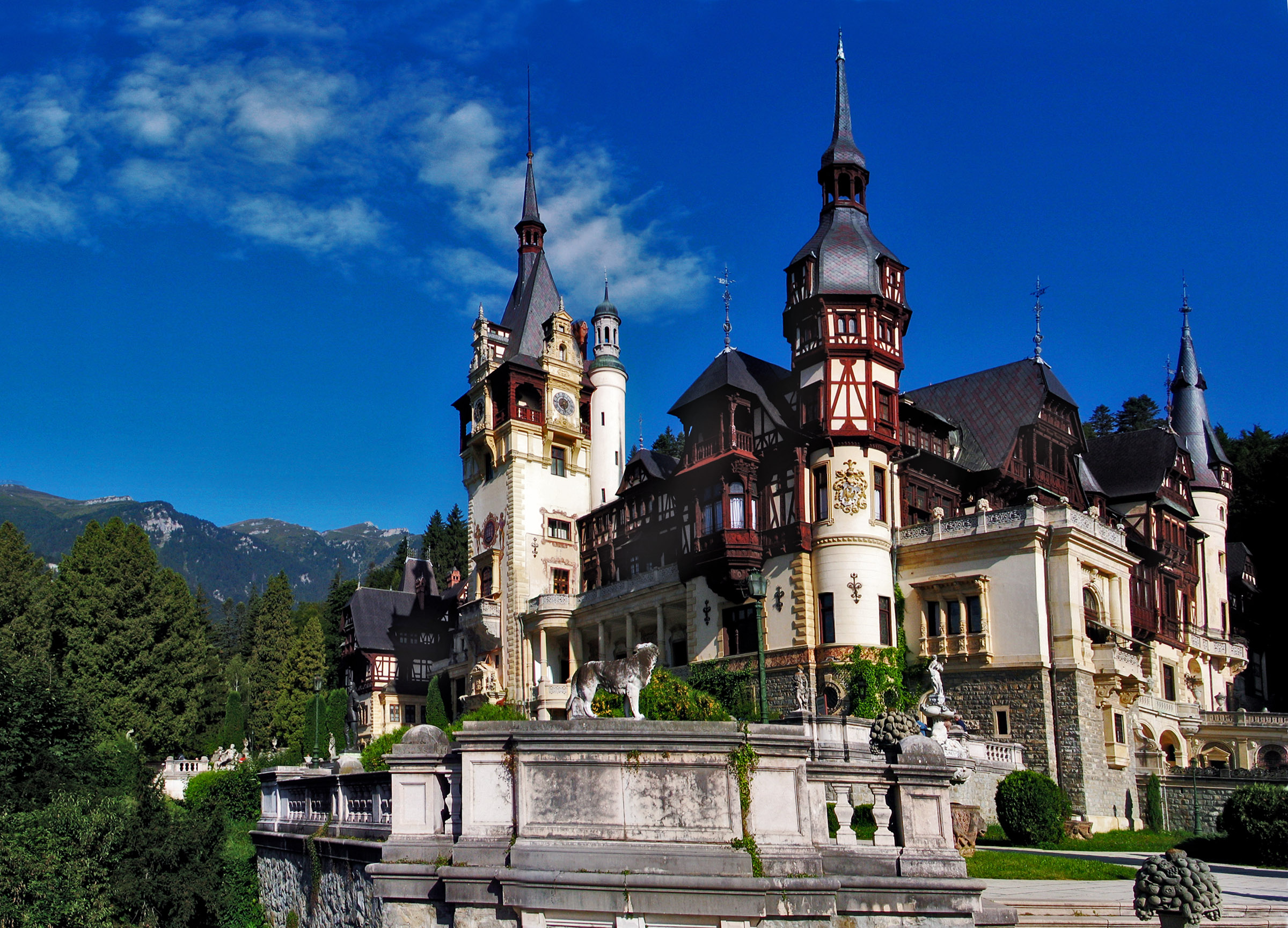 Peleș Castle, Muntenia, Romania — photo 2