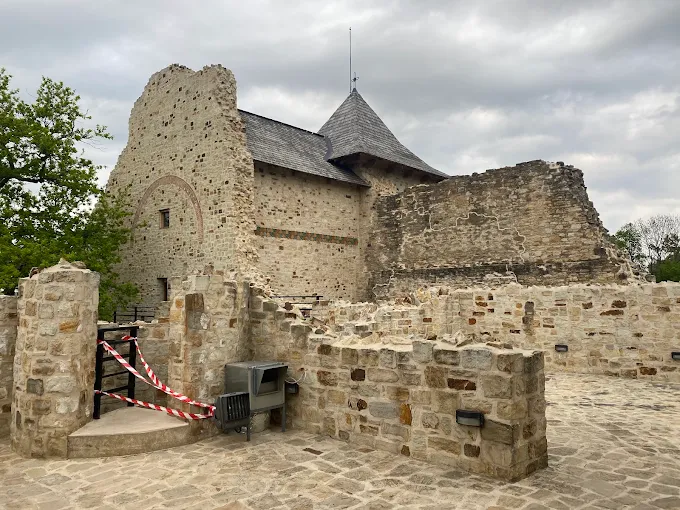 Suceava Royal Citadel, Bukovina, Romania — photo 2