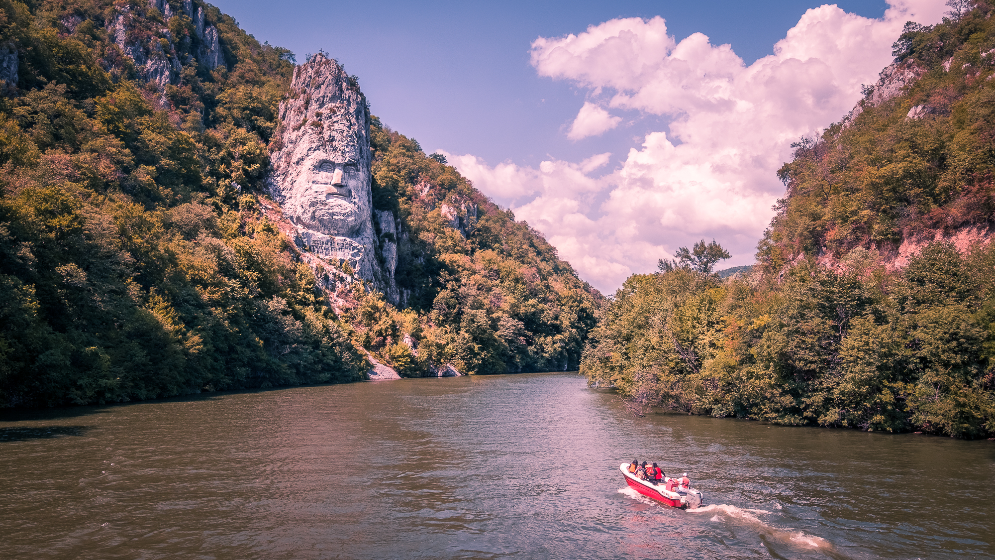 Rock Sculpture of Decebalus, Oltenia, Romania — photo 2