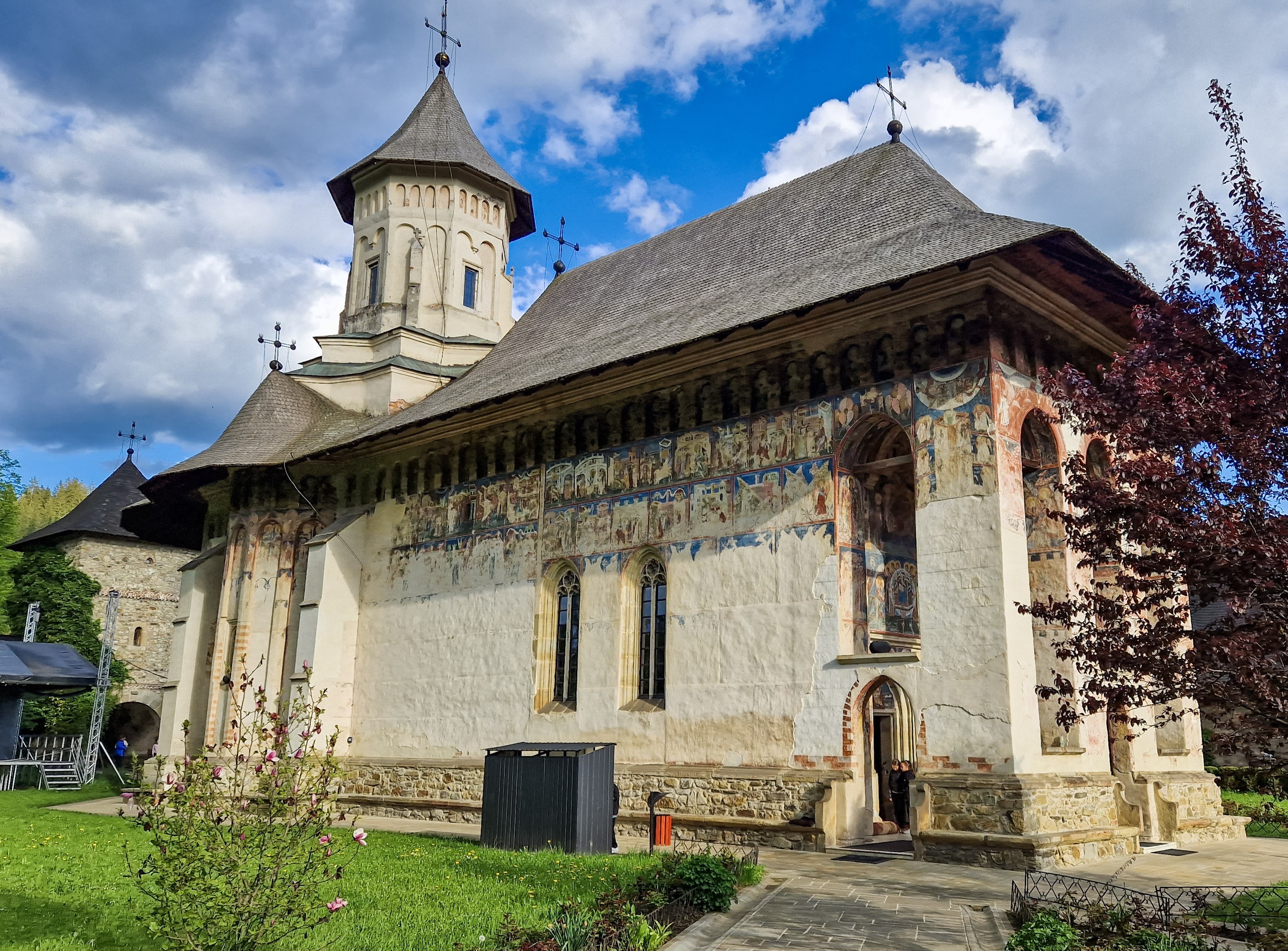 Moldovița Monastery, Bukovina, Romania — photo 3