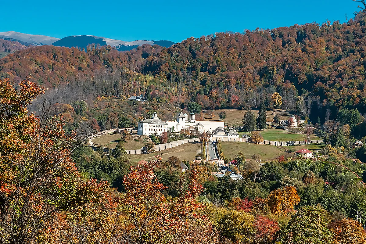 Horezu Monastery, Oltenia, Romania — photo 2