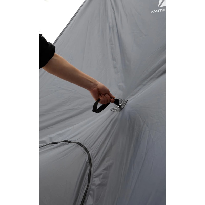 Beach tent thumbnail 3