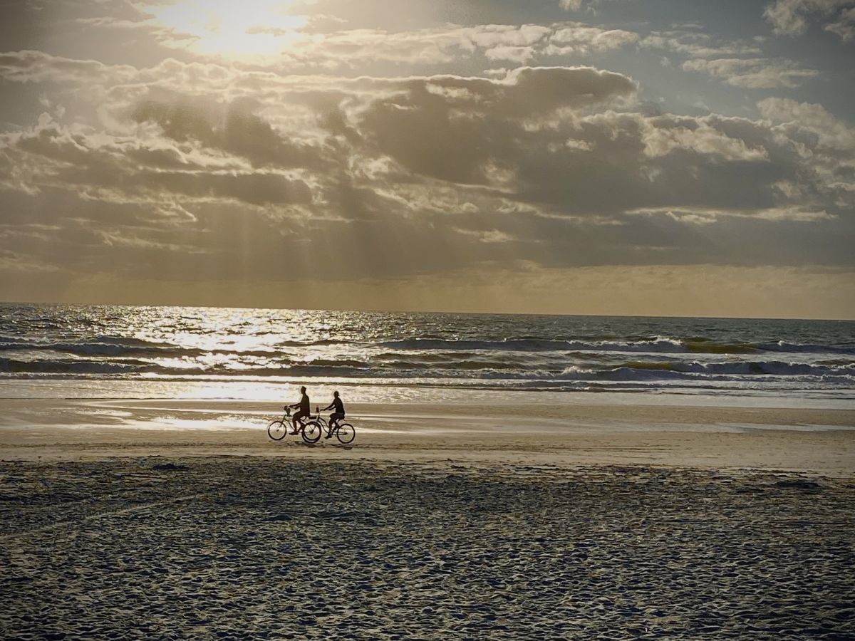 neptune beach hero image