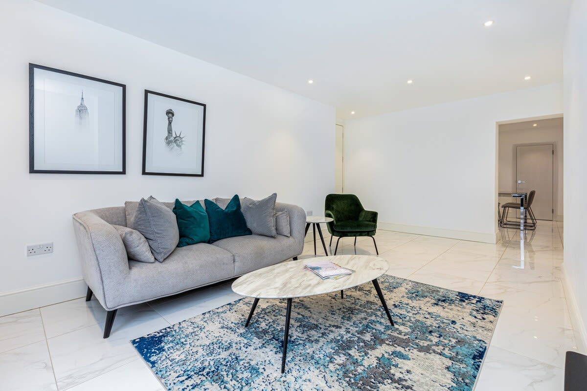 HS4 — Harley Four living room