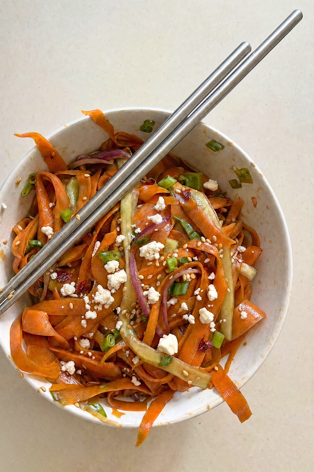 Tagliatelles de carottes creamy sésame