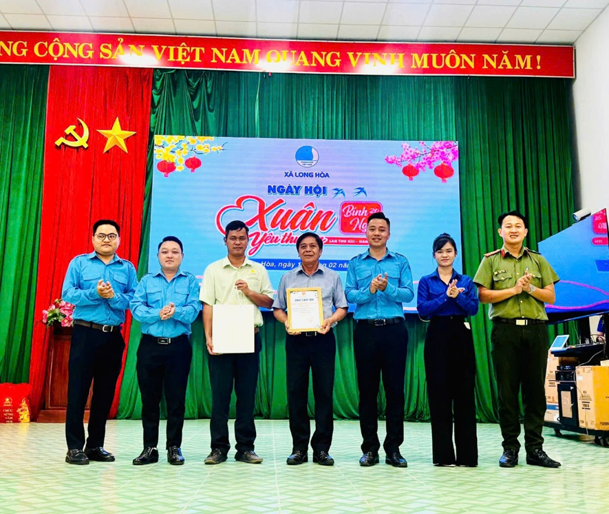 Công ty Cổ phần Hải Dương Dầu Tiếng trong Ngày hội “Xuân yêu thương” 