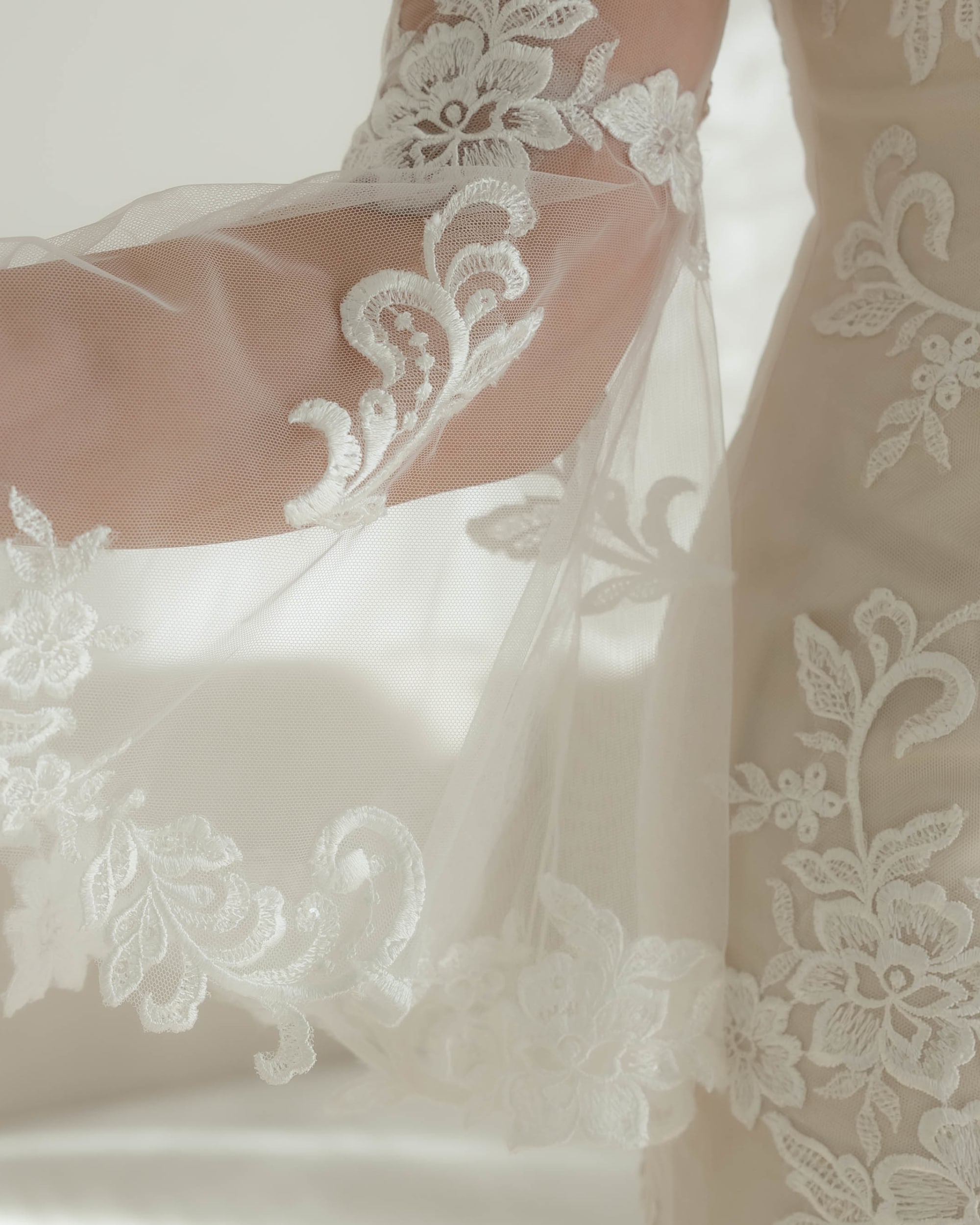 Everly - Thumbnail 5