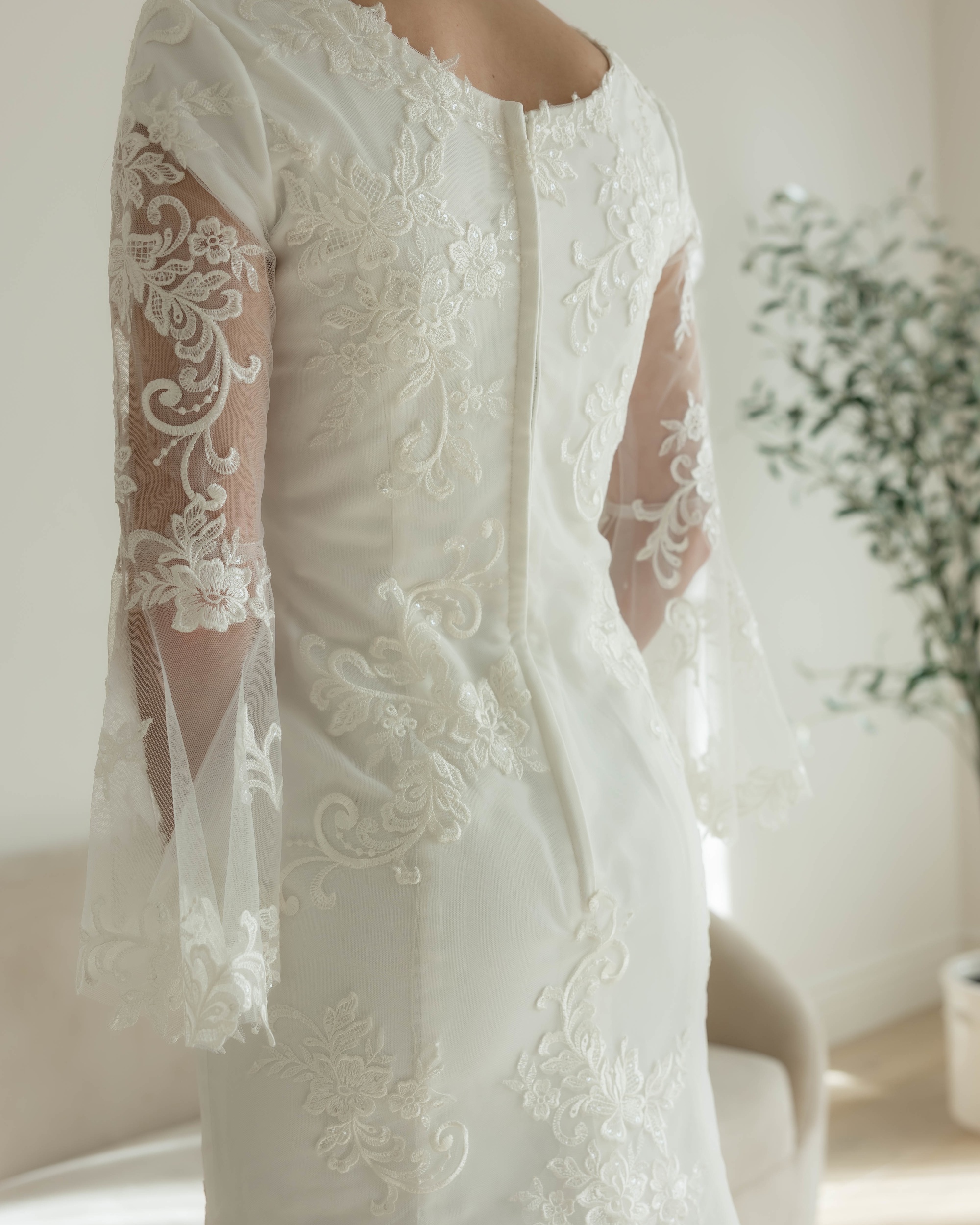 Everly - Thumbnail 7