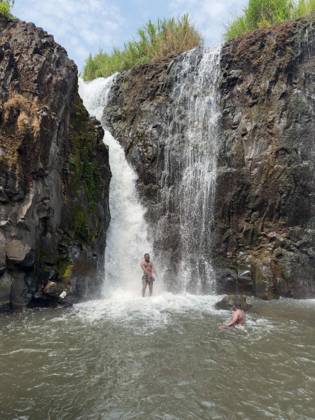 A beautiful view of one of the two waterfalls of Dibombe 