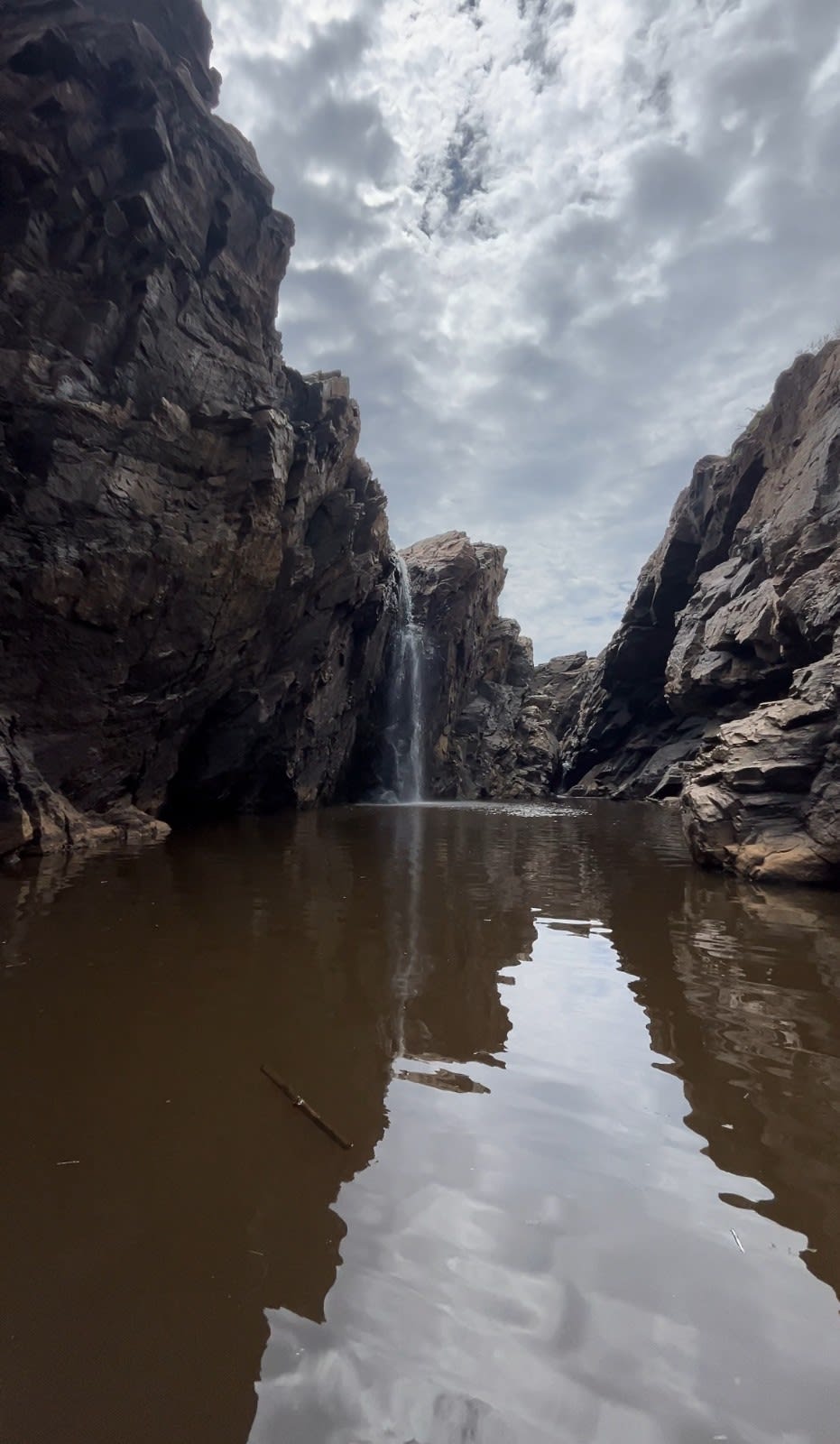 The Edéa Expedition: Gorges, Waterfalls & Team Olympics — Photo 3