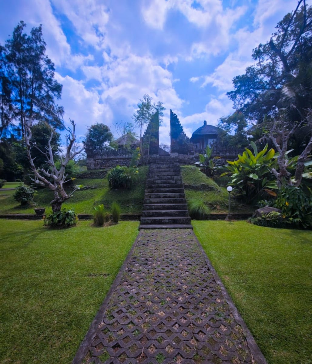 Indonesia Pallar Mallar Ancient Temple Architecture | இந்தோனேஷியா பள்ளர் மள்ளர் கட்டிய கோவில்கள்