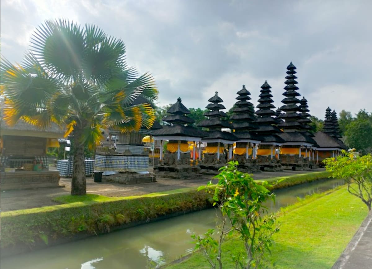 Indonesia Pallar Mallar Ancient Temple Architecture | இந்தோனேஷியா பள்ளர் மள்ளர் கட்டிய கோவில்கள்