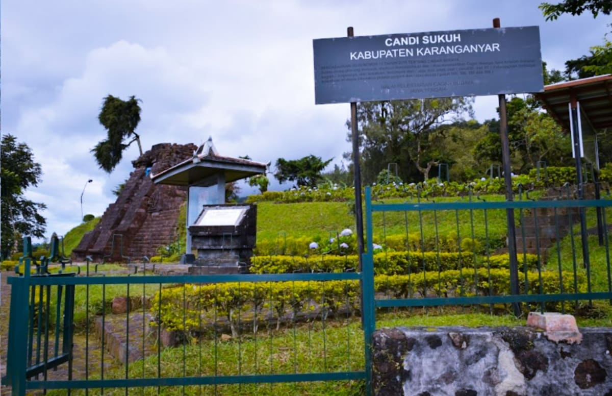 Indonesia Pallar Mallar Ancient Temple Architecture | இந்தோனேஷியா பள்ளர் மள்ளர் கட்டிய கோவில்கள்