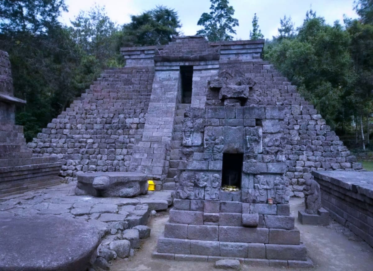 Indonesia Pallar Mallar Ancient Temple Architecture | இந்தோனேஷியா பள்ளர் மள்ளர் கட்டிய கோவில்கள்