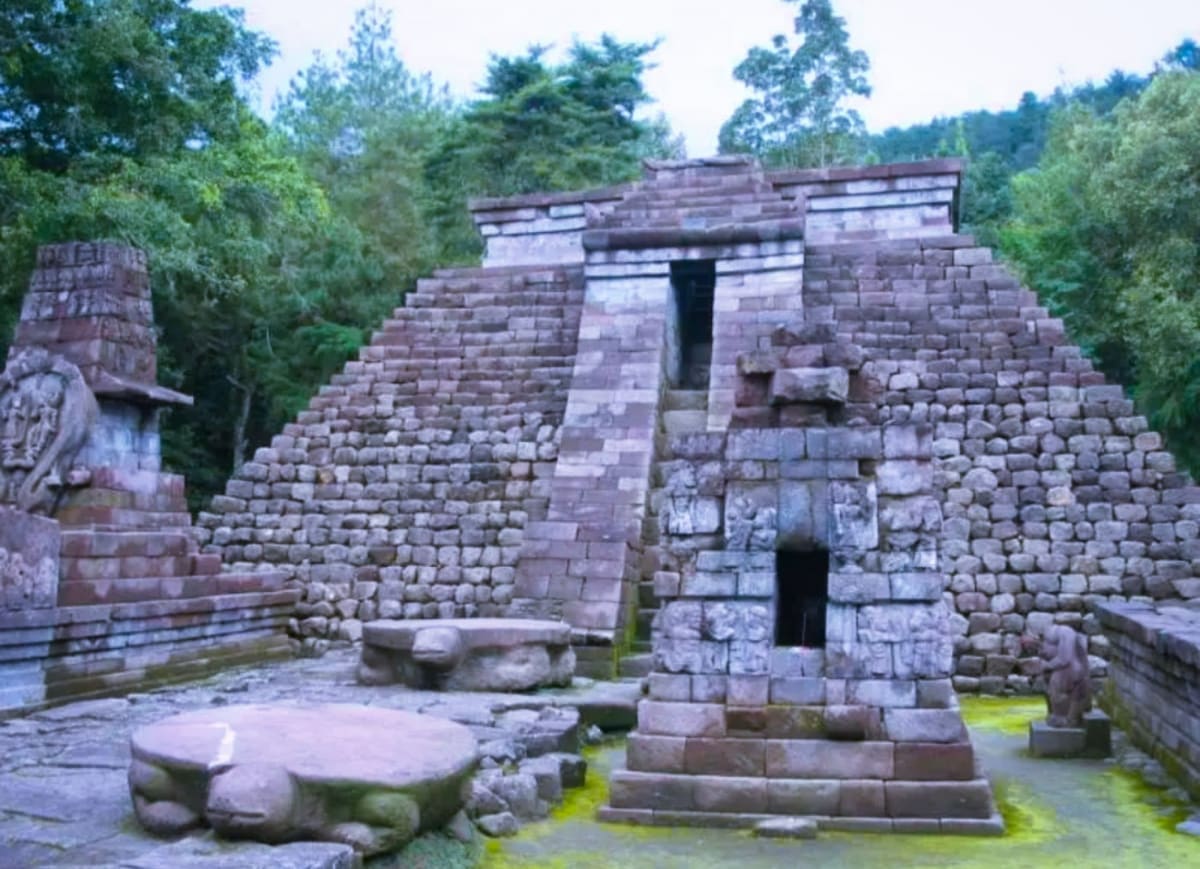 Indonesia Pallar Mallar Ancient Temple Architecture | இந்தோனேஷியா பள்ளர் மள்ளர் கட்டிய கோவில்கள்