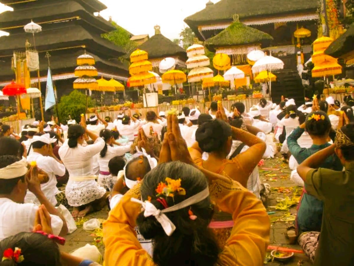 Indonesia Pallar Mallar Ancient Temple Architecture | இந்தோனேஷியா பள்ளர் மள்ளர் கட்டிய கோவில்கள்