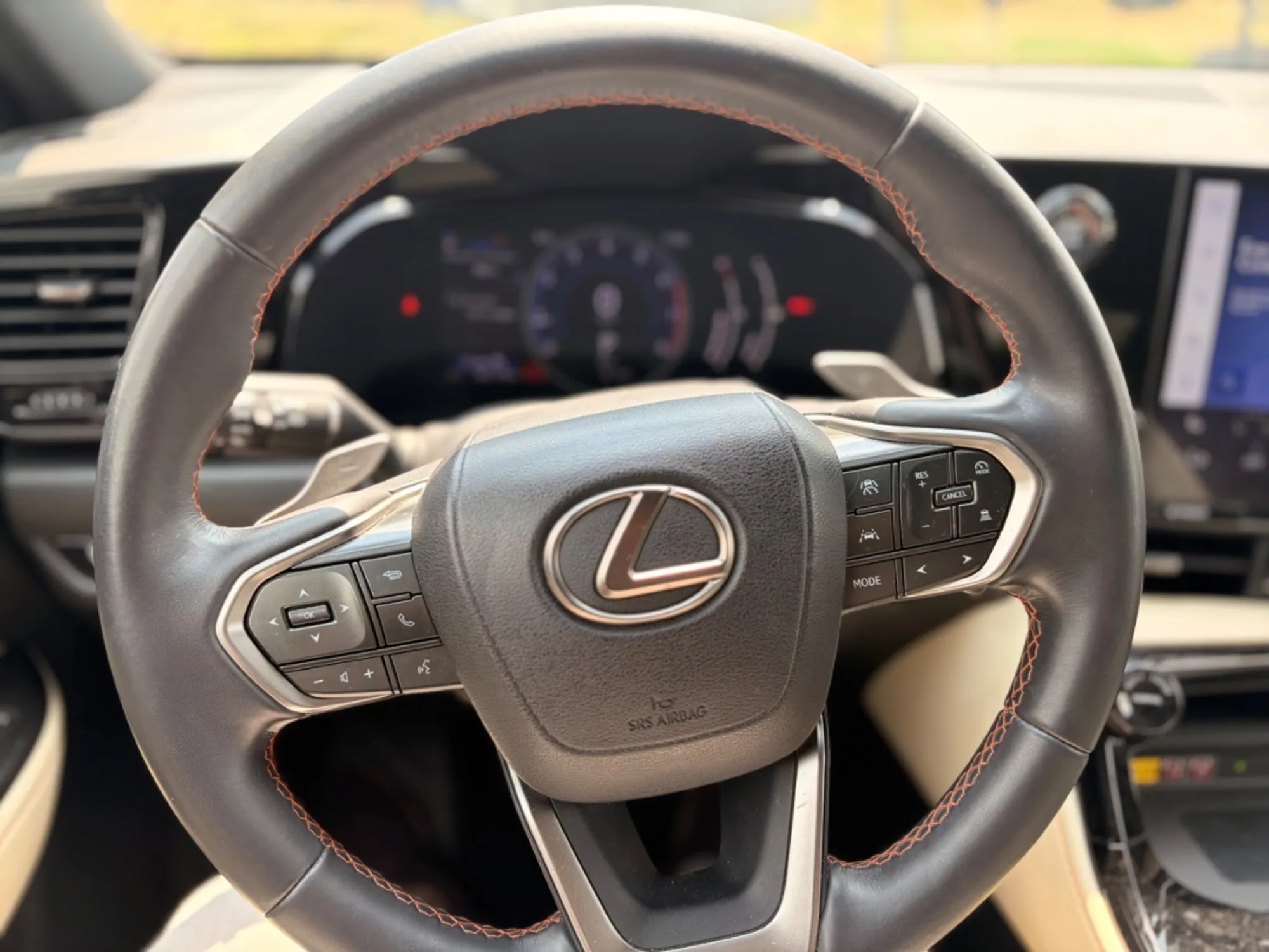 LEXUS NX 2023 — სურათი 13