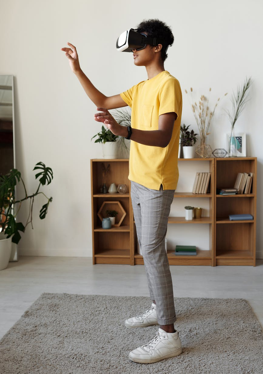 AR, VR & eLearning Solutions