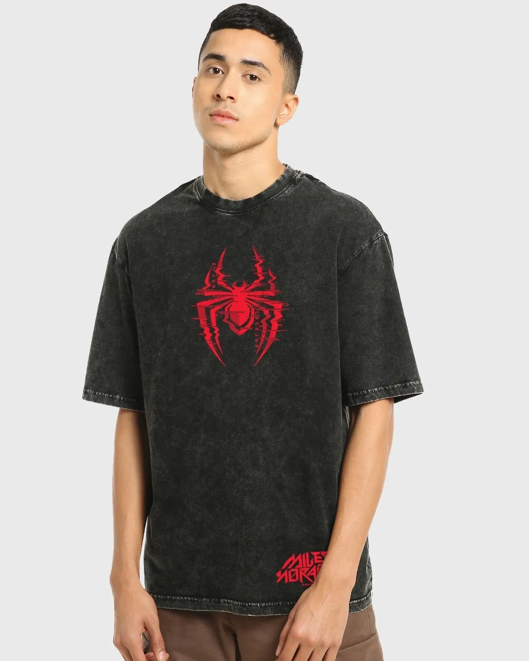 men-s-black-across-the-spiderverse-graphic-printed-oversized-t-shirt-599555-1687765579-2(1).jpg