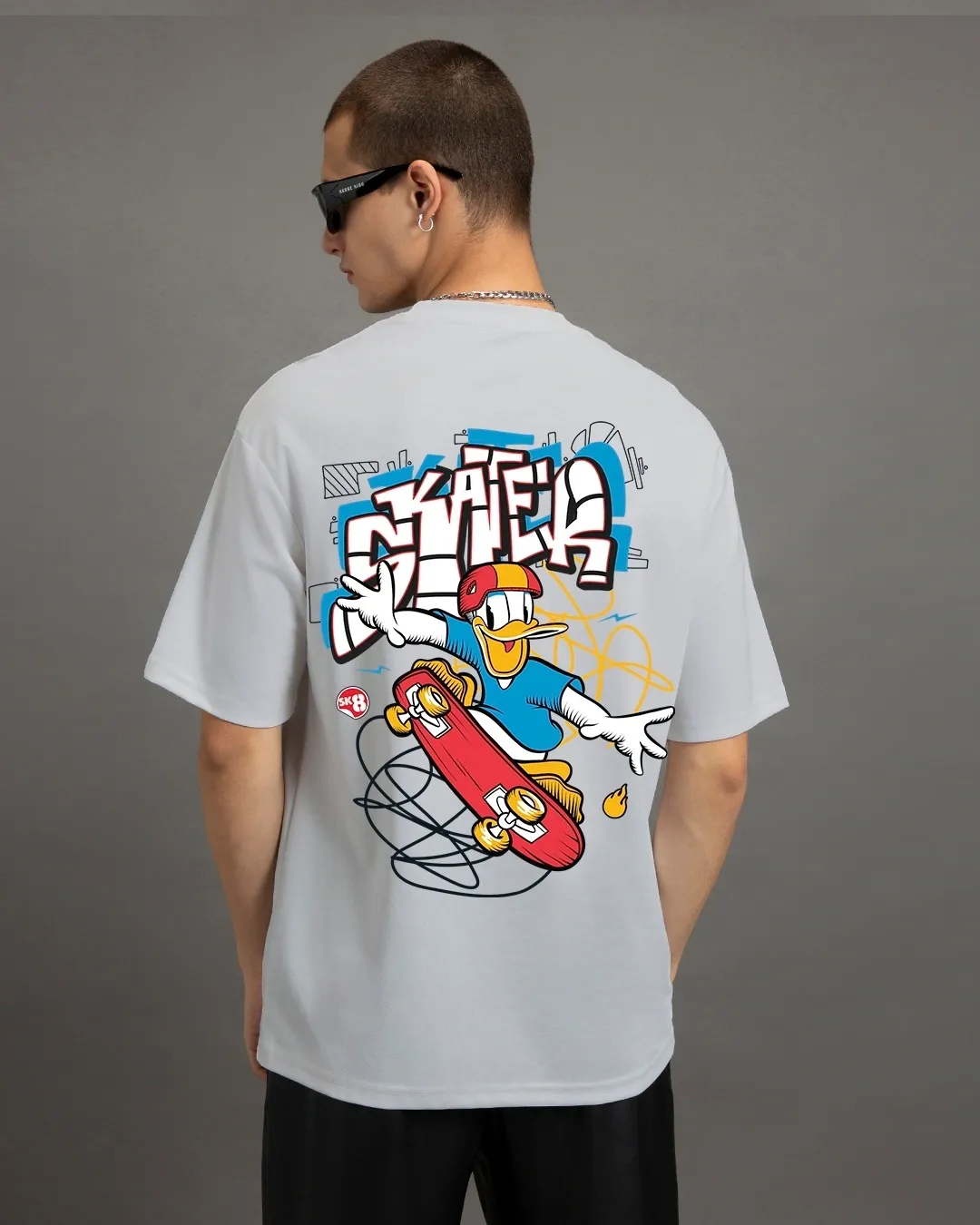men-s-grey-skater-donald-graphic-printed-oversized-t-shirt-602558-1688380661-3(1).jpg
