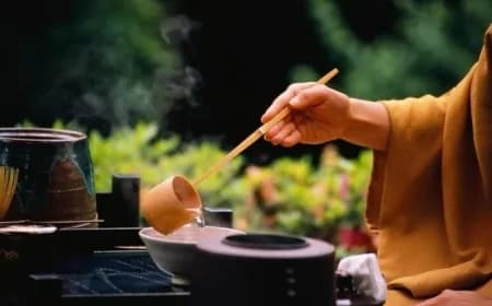 Ý nghĩa yếu tố huyền sử trong lịch sử Đản sinh của Đức Phật