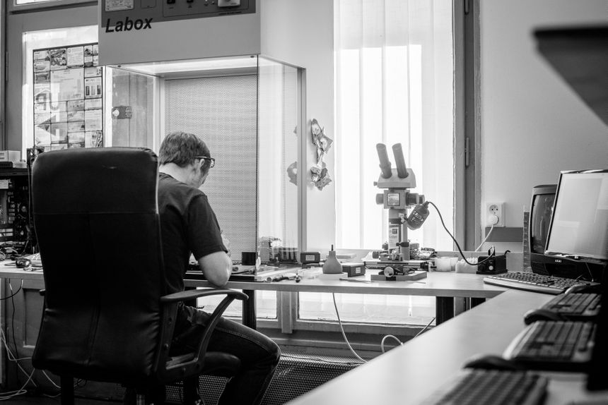 Záchrana dat za pomoci bezprašných boxů.