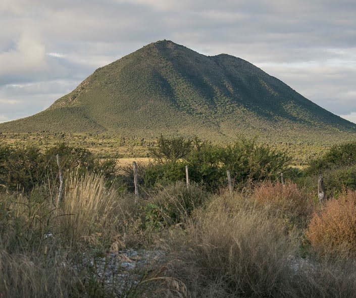 imagen de los Volcanes de Pocho en Córdoba Argentina