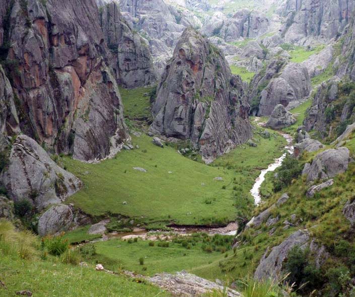 imagen de los Gigantes en Córdoba Argentina