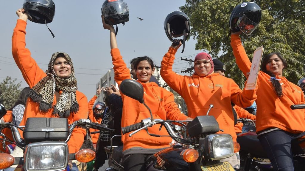 Pakistan Customs issued new valuation rates for import of motorcycle safety helmets - Automark