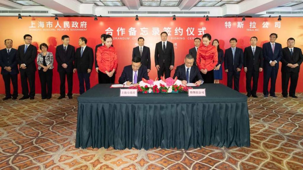 Tesla heads to China to build 500,000-capacity car factory - Automark