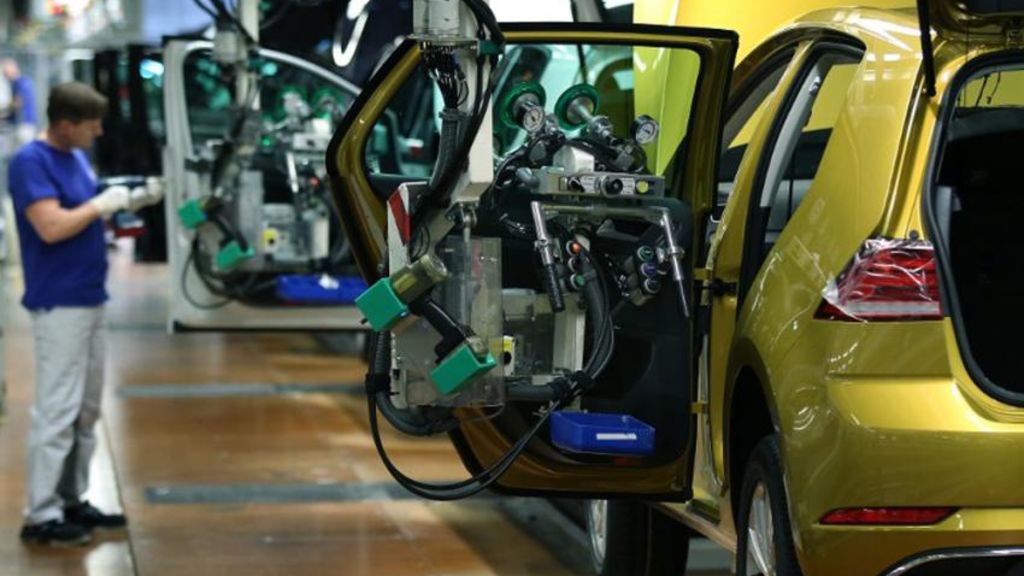 Dollar reaches a new high, vehicles assemblers might increase the prices - Automark